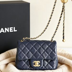 Chanel Classic Flap Mini in Quilted